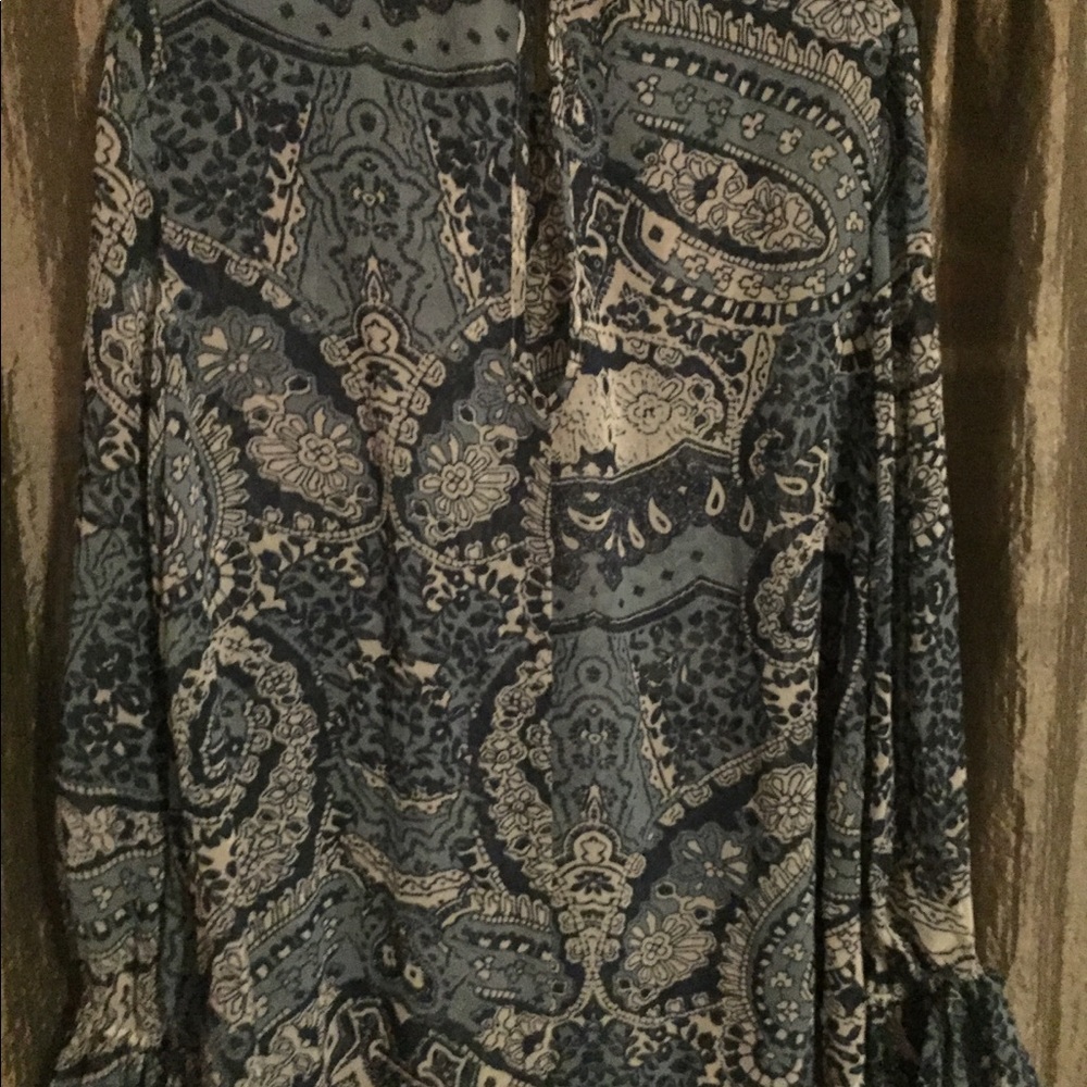 Mu mu Mock neck blouse